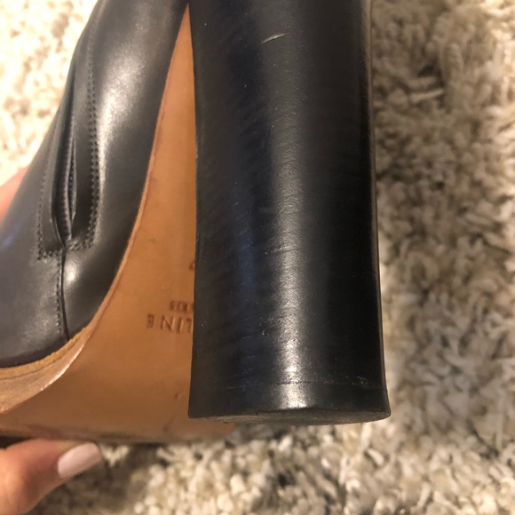 Grey leather Celine bootie Fall 2018 Collection - Picture 6 of 6